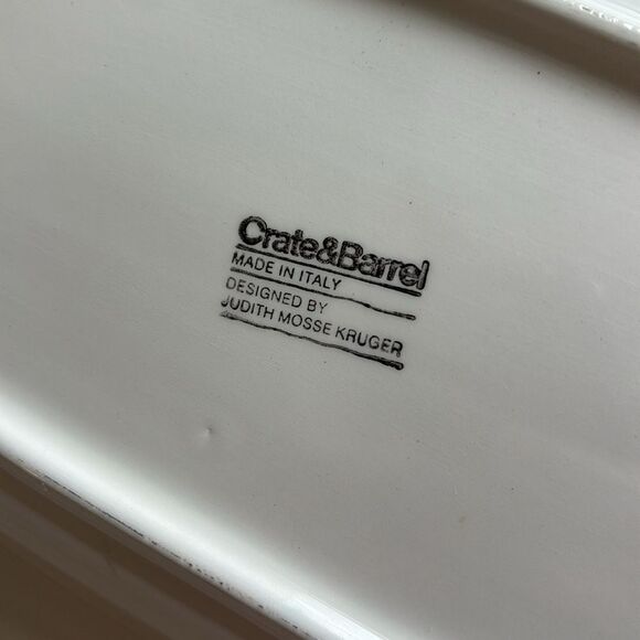 Crate and Barrel Judith Mosse Kruger 17” Oval Platter Vegetable Pattern Italy - Picture 8 of 8